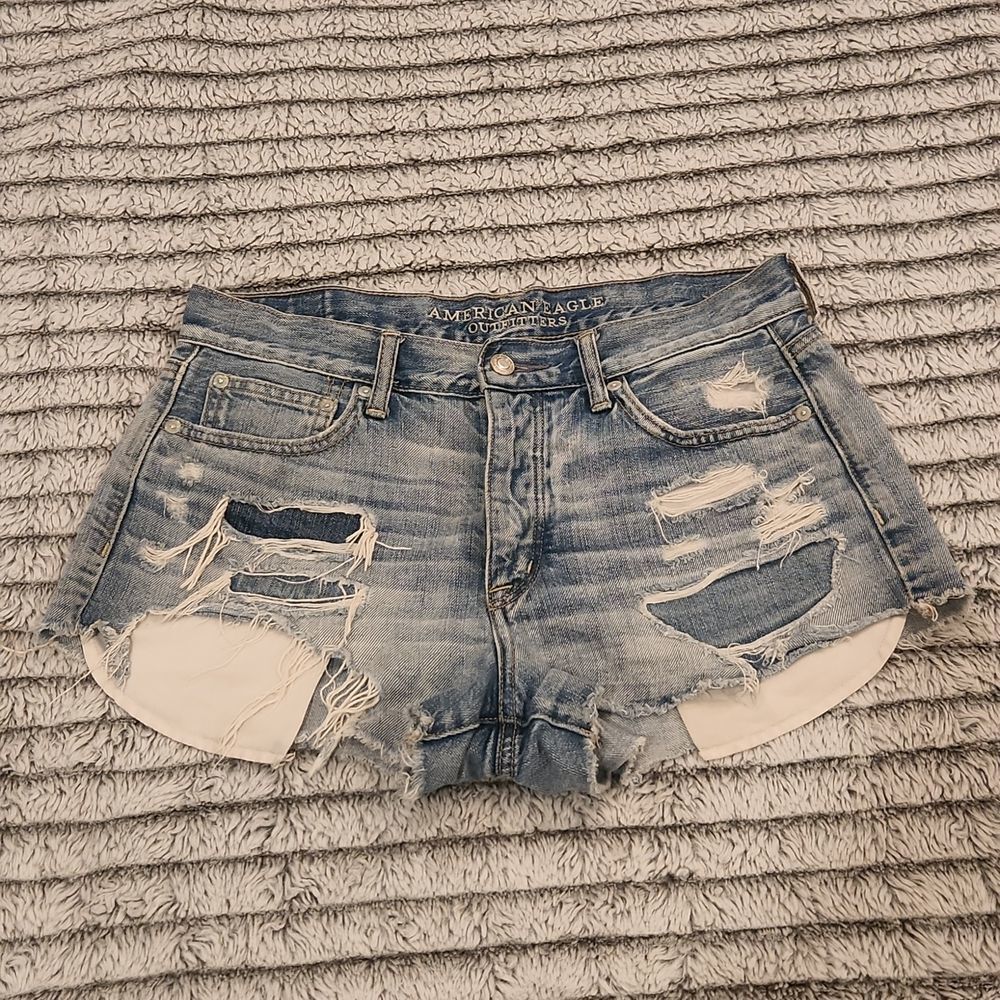 Distressed vintage high waist button down American Eagle festival shorts size 6